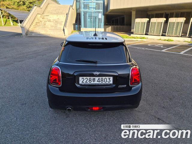 Mini Cooper из Кореи Encar