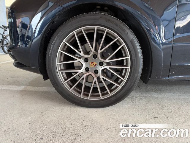 Porsche Cayenne 3.0 COUPE PLATINUM EDITION — пробег 17 000 км — фото 5 из 5
