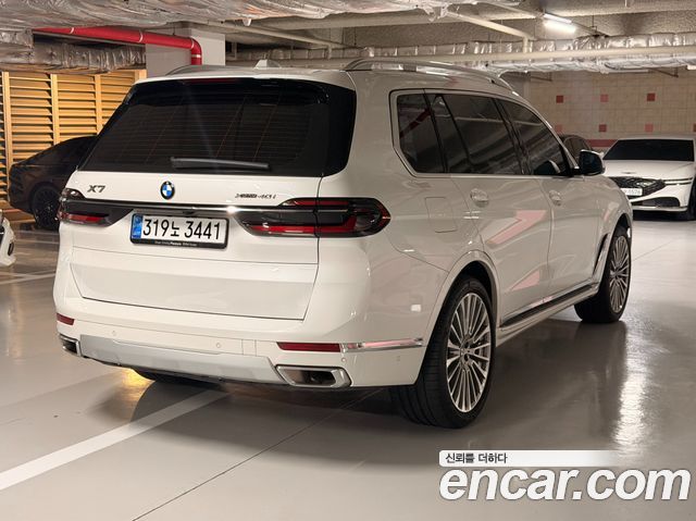 BMW X7 xDrive 40i Design Pure Excellence 7-Seater — пробег 33 906 км — фото 4 из 5