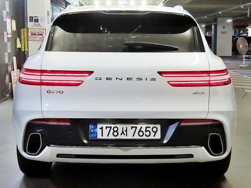 Genesis GV70 2.5T Gasoline AWD — пробег 131 812 км — фото 4 из 5