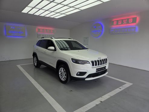 Jeep Cherokee 2.4 Longitude High AWD — пробег 109 171 км — фото 3 из 5