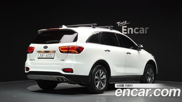 Kia Sorento Diesel 2.0 2WD Prestige — пробег 133 734 км — фото 2 из 5