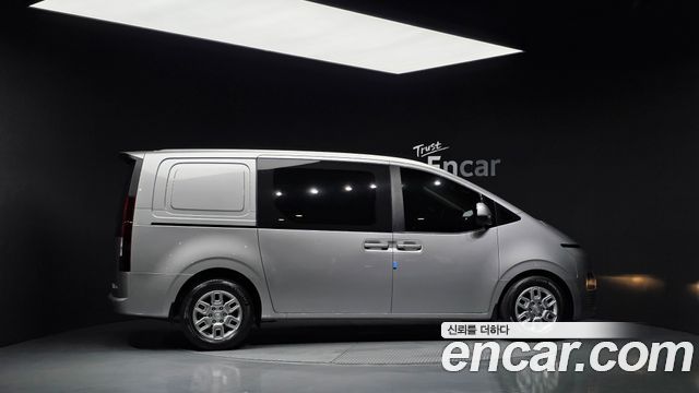 Hyundai Staria из Кореи Encar