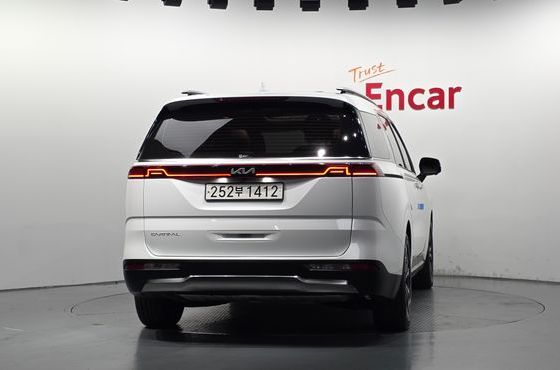 Kia Carnival Diesel 9-Seater Signature — пробег 150 729 км — фото 4 из 5