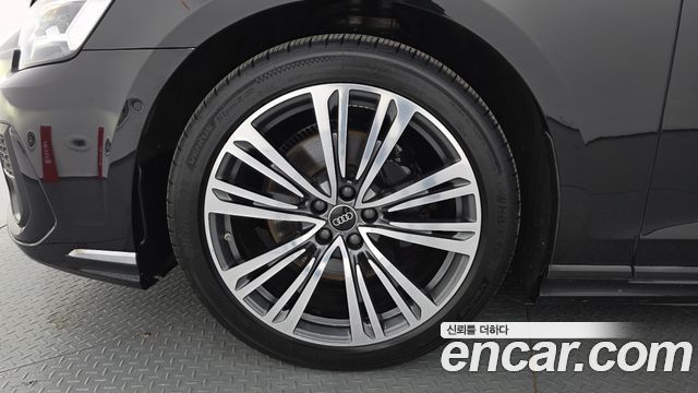Audi A8 из Кореи Encar