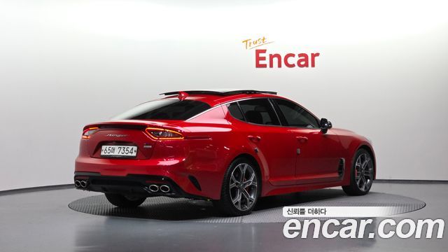 Kia Stinger из Кореи Encar