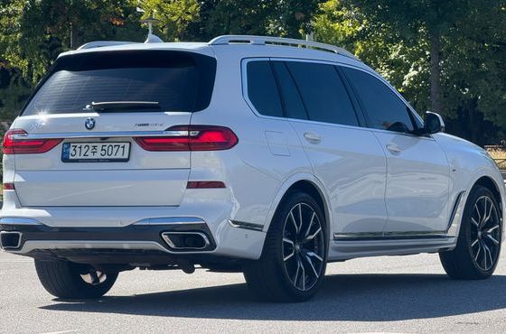 BMW X7 xDrive 40d M Sport 6STR — пробег 37 026 км — фото 2 из 5