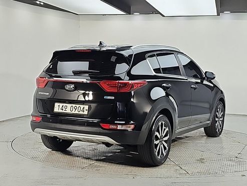 Kia Sportage Diesel 1.7 2wd Noblesse — пробег 180 000 км — фото 4 из 5