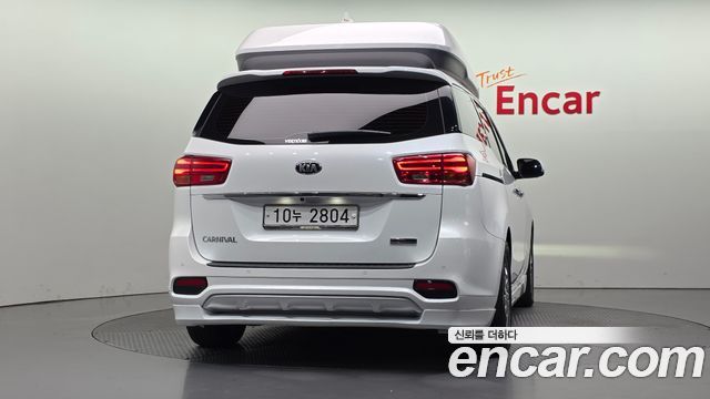 Kia Carnival из Кореи Encar