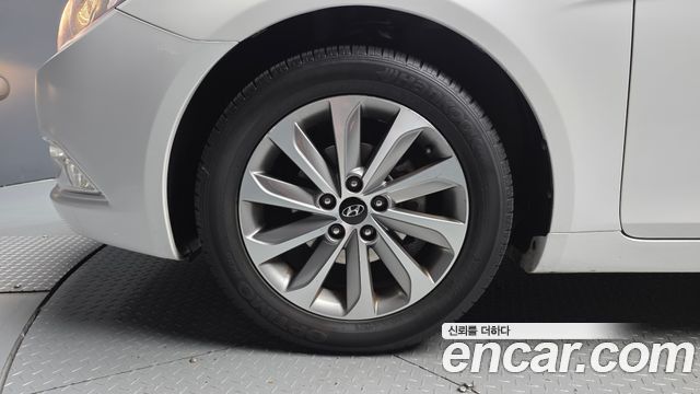 Hyundai Sonata LPI Premium — пробег 217 381 км — фото 5 из 5