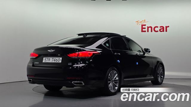 Hyundai Genesis из Кореи Encar