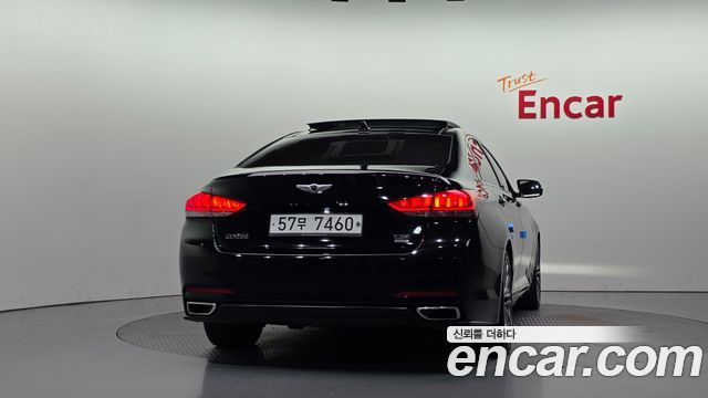 Hyundai Genesis из Кореи Encar