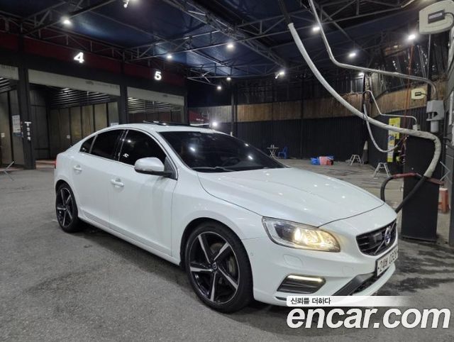 Volvo S60 из Кореи Encar