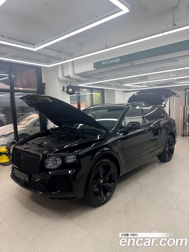 Bentley Bentayga 4.0 V8 S — пробег 3 450 км — фото 1 из 5