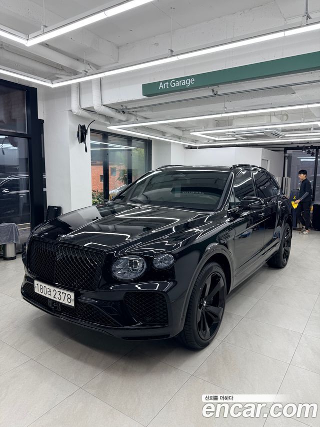 Bentley Bentayga 4.0 V8 S — пробег 3 450 км — фото 2 из 5