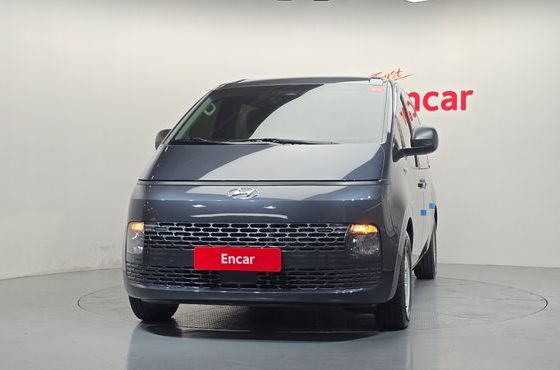 Hyundai Staria Tourer 11-Seater Smart — пробег 51 052 км — фото 3 из 5