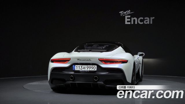 Maserati MC20 из Кореи Encar