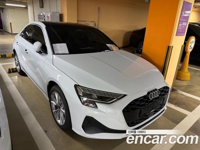 Audi A3 40 TFSI — пробег 1 км — фото 1 из 5