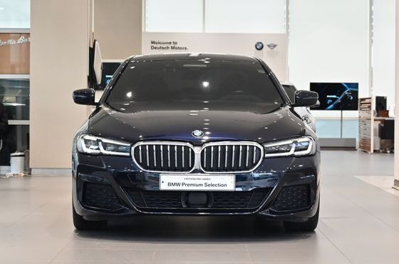 BMW 5-Series 520i M Sport — пробег 119 229 км — фото 2 из 5