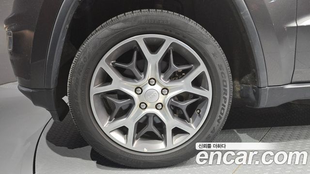 Jeep Cherokee из Кореи Encar