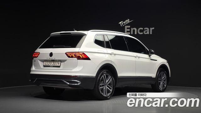 Volkswagen Tiguan 2.0 TSI Prestige — пробег 64 808 км — фото 2 из 5