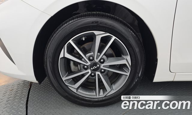 Kia K3 из Кореи Encar