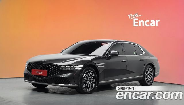 Genesis G90 Gasoline 3.5 Turbo AWD — пробег 10 968 км — фото 1 из 5