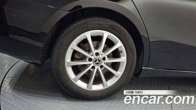 Mercedes-Benz A-Class из Кореи Encar