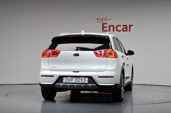 Kia Niro Noblesse — пробег 108 786 км — фото 4 из 5