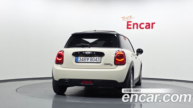 Mini Cooper Standard 3rd — пробег 156 393 км — фото 4 из 5
