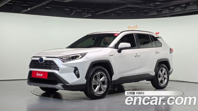 Toyota RAV4 2.5 4WD Hybrid — пробег 97 168 км — фото 1 из 5