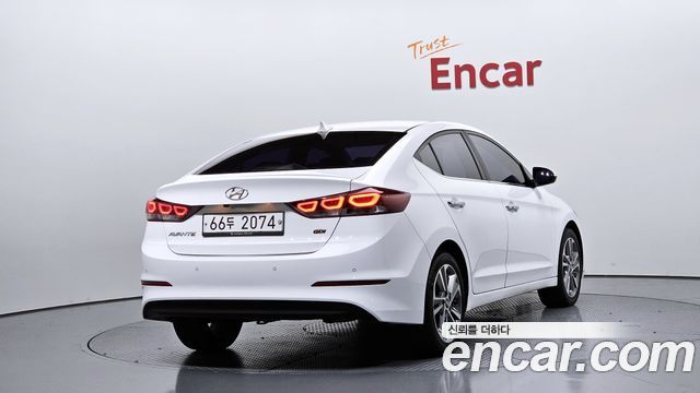 Hyundai AVANTE из Кореи Encar