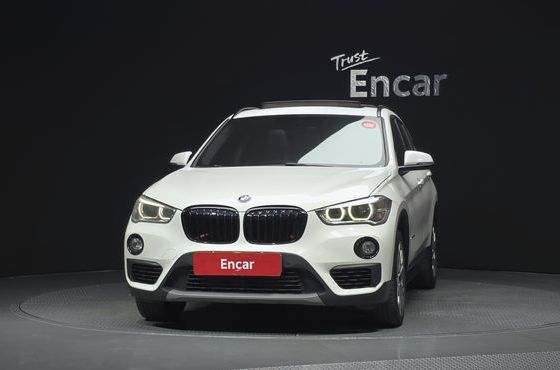 BMW X1 xDrive 20d — пробег 157 491 км — фото 3 из 5