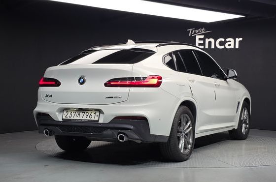BMW X4 xDrive20d M Sport — пробег 60 921 км — фото 2 из 5