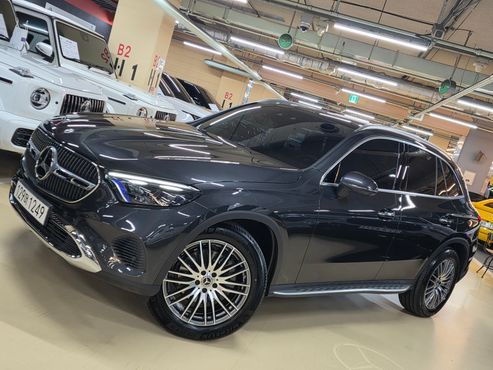 Mercedes-Benz GLC-Class GLC220 d 4MATIC — пробег 2 700 км — фото 1 из 5