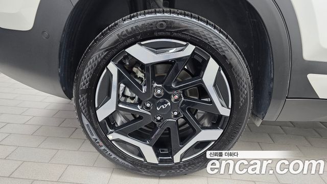 Kia Seltos из Кореи Encar