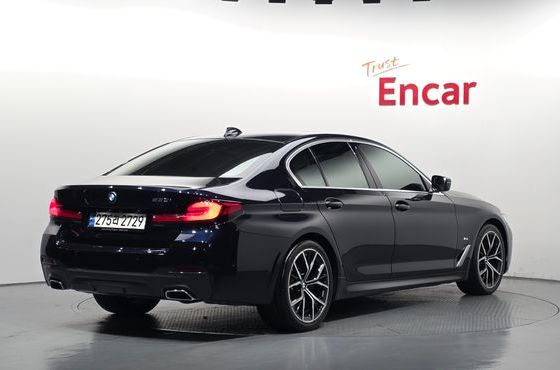 BMW 5-Series 530i M Sport Package — пробег 78 446 км — фото 2 из 5