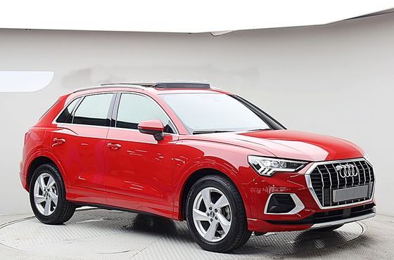 Audi Q3 35 TDI Premium — пробег 18 142 км — фото 3 из 5
