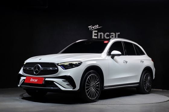 Mercedes-Benz GLC-Class GLC300 4MATIC AMG Line — пробег 38 006 км — фото 1 из 5