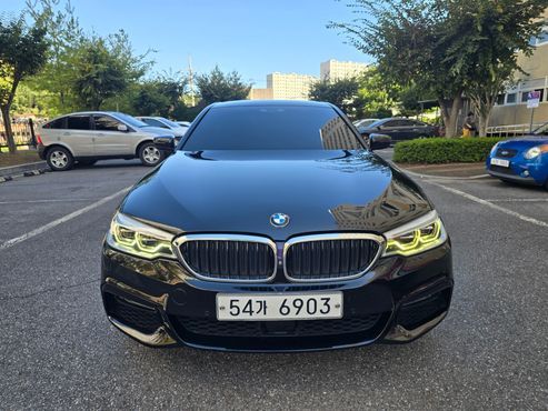 BMW 5-Series 520d xDrive M Sport Package Plus — пробег 179 600 км — фото 2 из 5