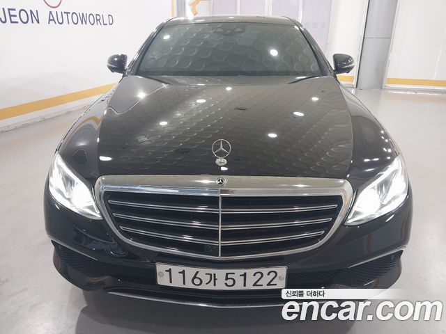 Mercedes-Benz E-Class из Кореи Encar