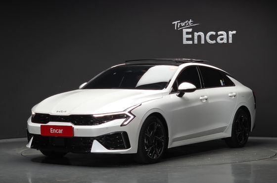 Kia K5 2.0 Noblesse — пробег 15 986 км — фото 1 из 5