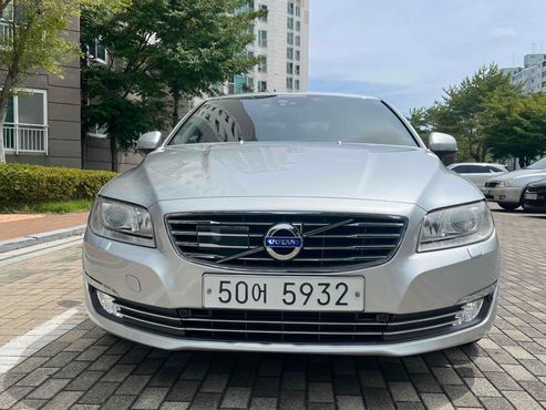 Volvo S80 T5 2nd — пробег 80 000 км — фото 2 из 5