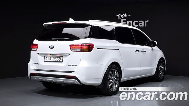 Kia Carnival из Кореи Encar