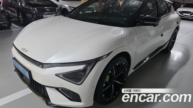 Kia EV6 GT 4WD — пробег 8 607 км — фото 1 из 5