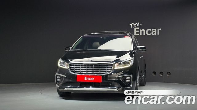Kia Carnival Gasoline 9-Seater Noblesse Special — пробег 30 379 км — фото 3 из 5