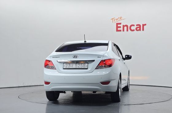 Hyundai Accent 1.6 GDI Top — пробег 92 287 км — фото 4 из 5