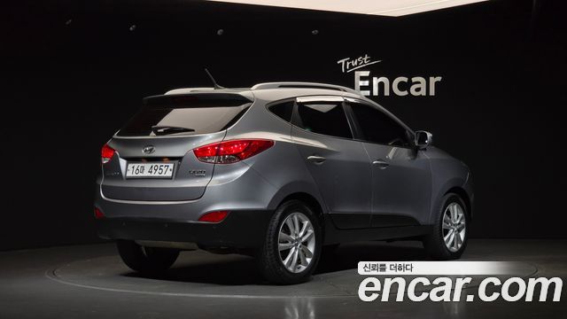 Hyundai Tucson Diesel 2WD LX20 Luxury — пробег 130 003 км — фото 2 из 5