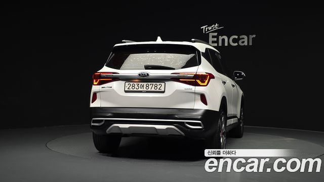 Kia Seltos из Кореи Encar