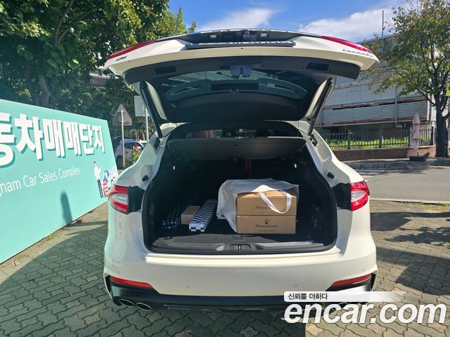 Maserati Levante 3.0 AWD GranSport — пробег 46 570 км — фото 5 из 5
